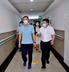 省卫生健康委党组书记沈骥一行 赴省第四人民医院调研座谈